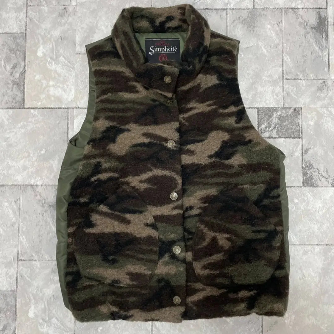 Beautiful condition Simplicity ARDITES collaboration down vest wool camouflage