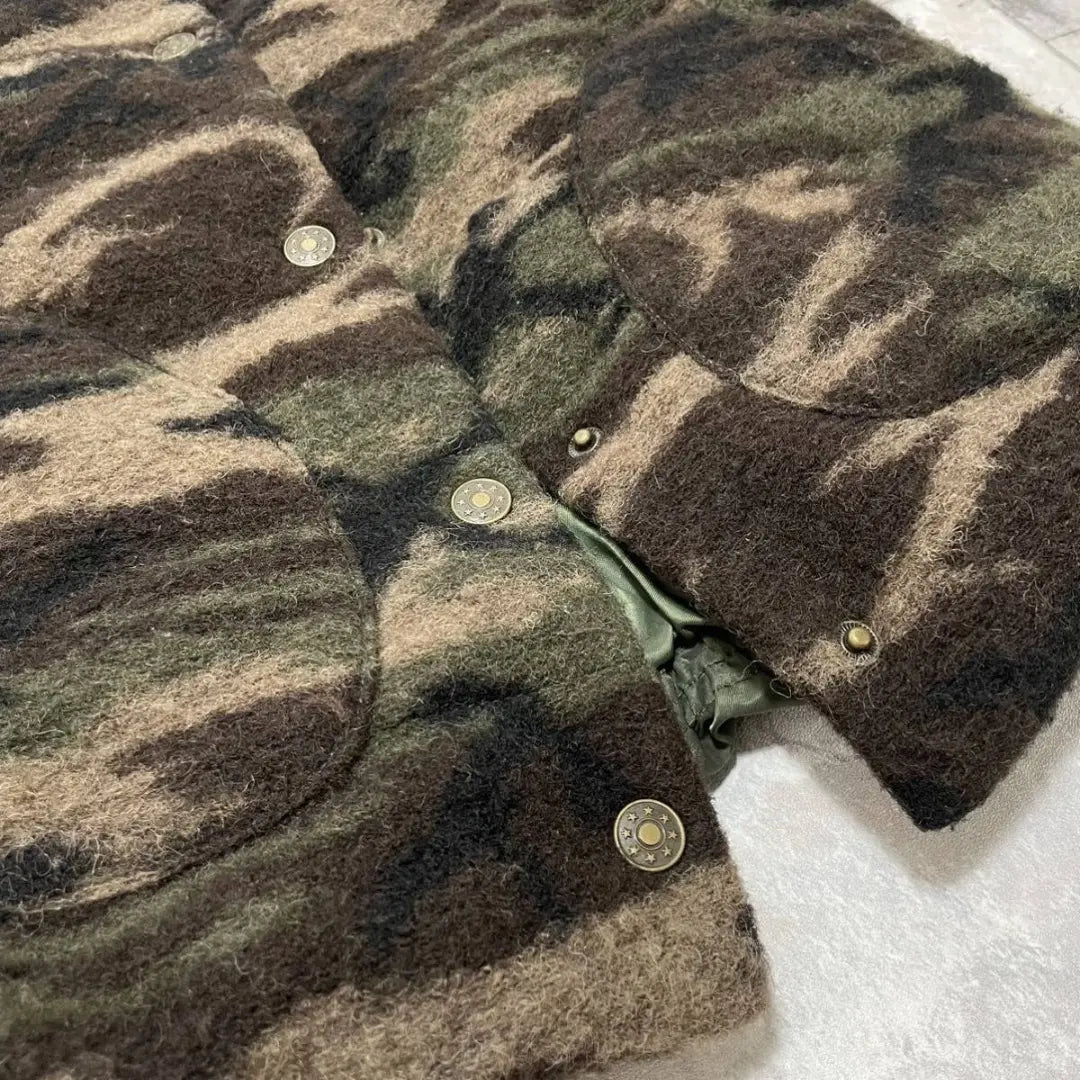 Beautiful condition Simplicity ARDITES collaboration down vest wool camouflage