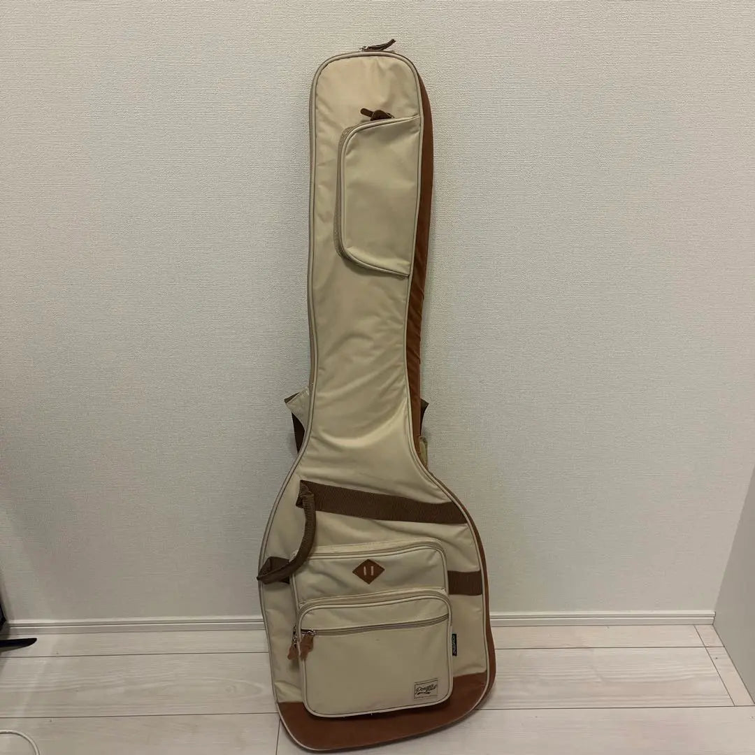 [Rare item] Legator 5-string bass case, belt, amplifier included