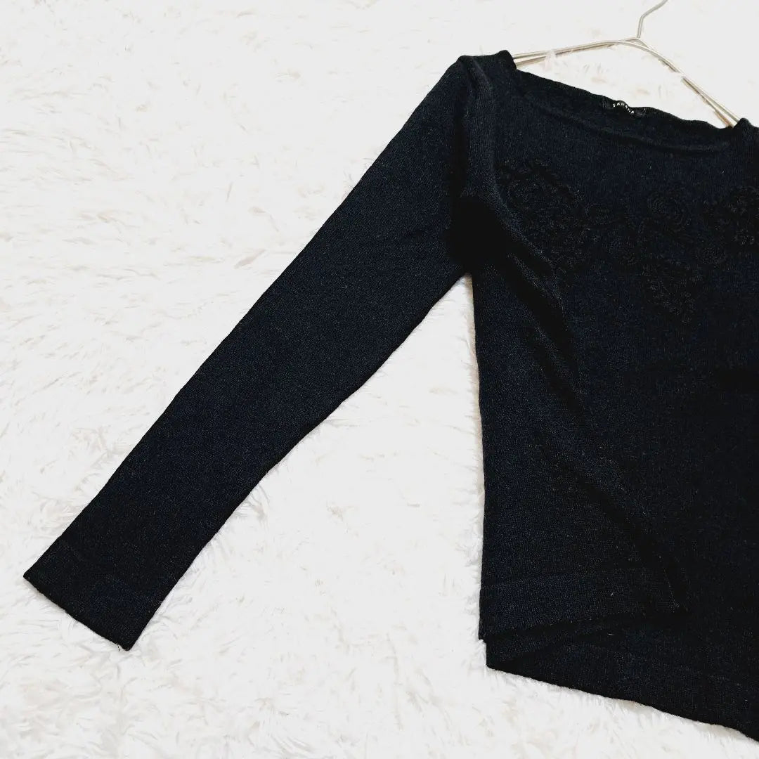 [TABASA] TABASA Wool 100 Knit Sweater Black Embroidered Pattern | 【タバサ】TABASA　ウール100ニットセーター　黒　ブラック　刺繍模様