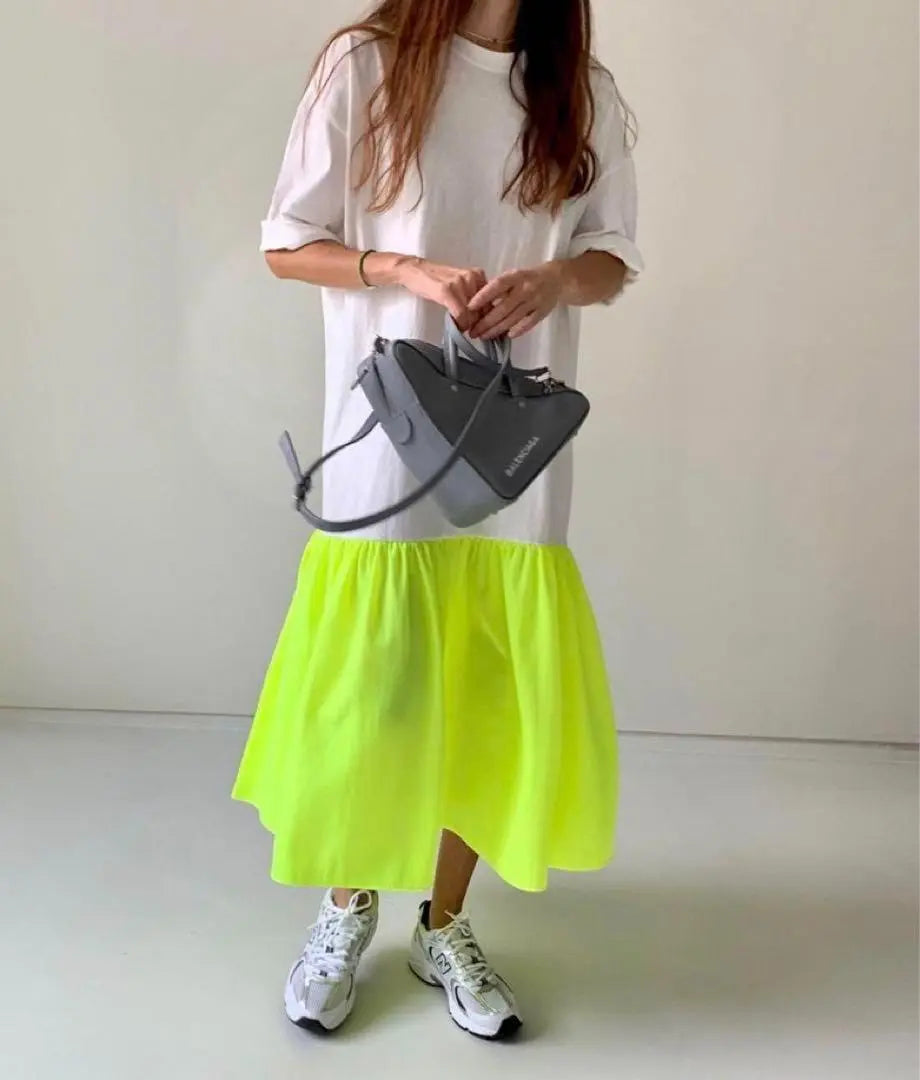 [Restocked] Fluorescent yellow x bicolor switching long dress spring/summer Korea stylish