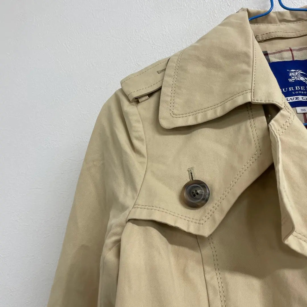 Burberry Blue Label Beige Trench Coat Size 38 A20