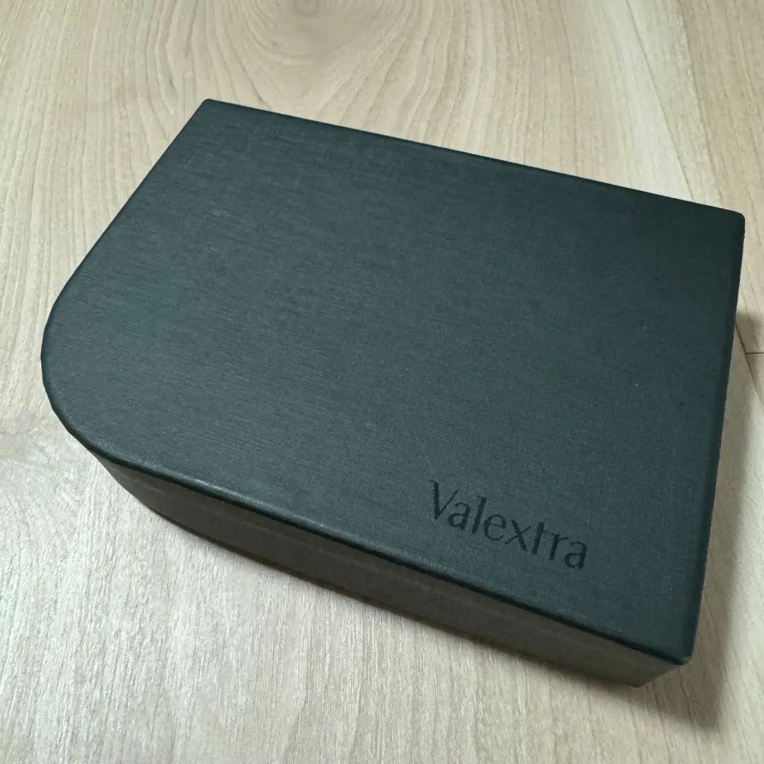 New Valextra Money Clip Wallet Leather Black