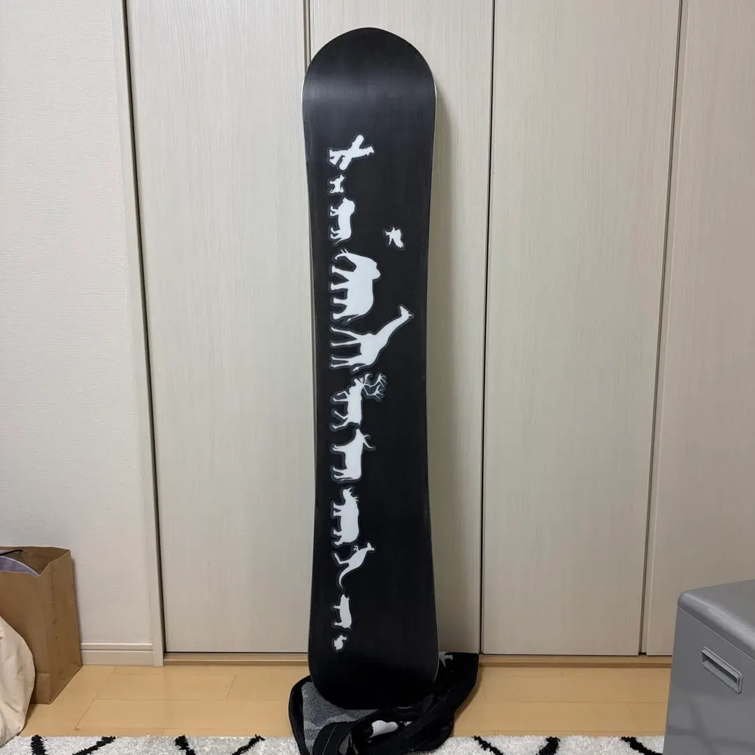 Tabla de snowboard NOAH CURVEST-TRICKER-X 153