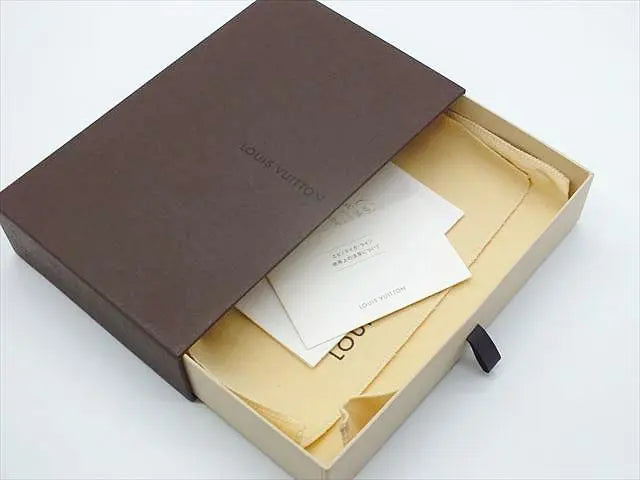 ★[2699] Unused *Louis Vuitton * Taiga notebook cover Agenda Posh