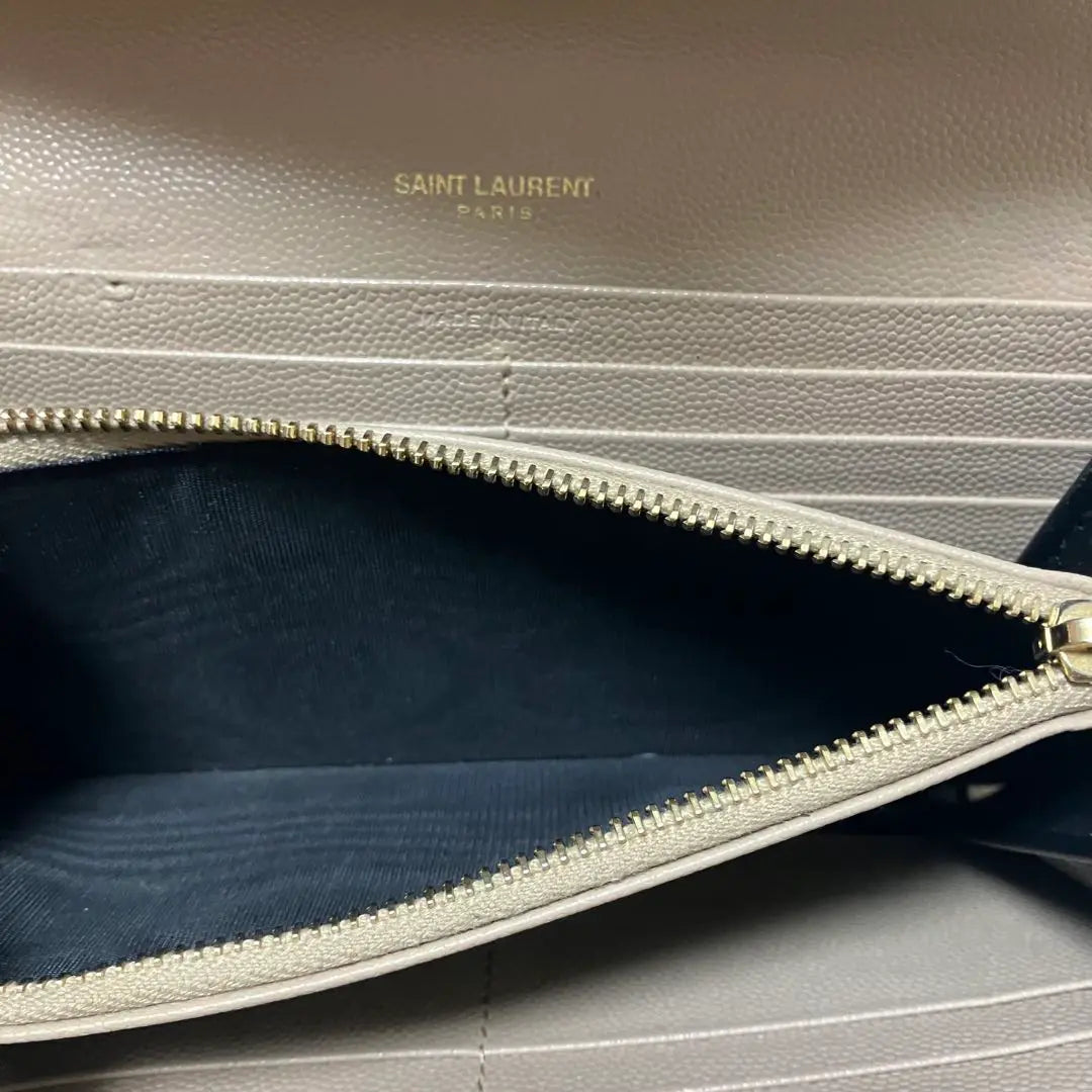 Cartera larga con solapa grande para mujer de SAINT LAURENT