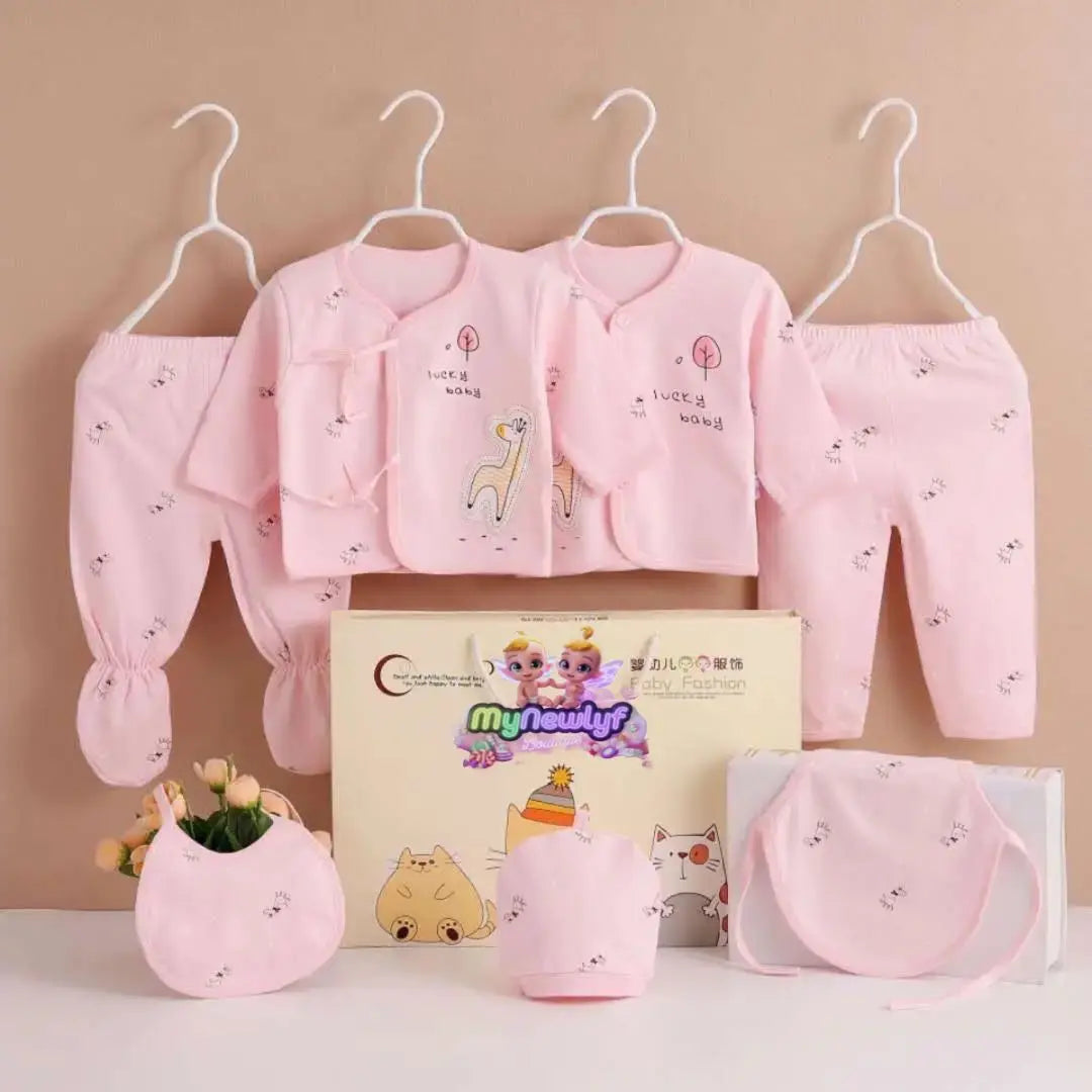 Newborn baby clothes 7 -piece set 0 to 3 months