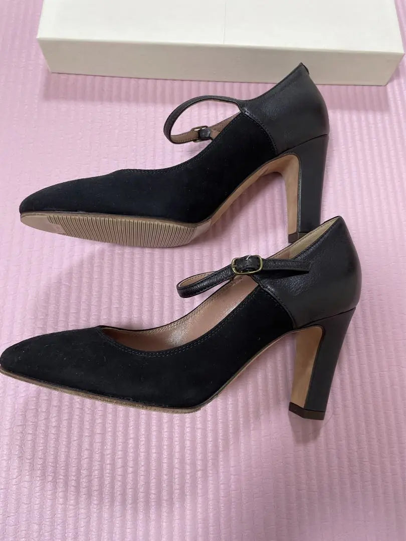 L'Autre Chose Black Suede Ankle Strap Heel 8cm