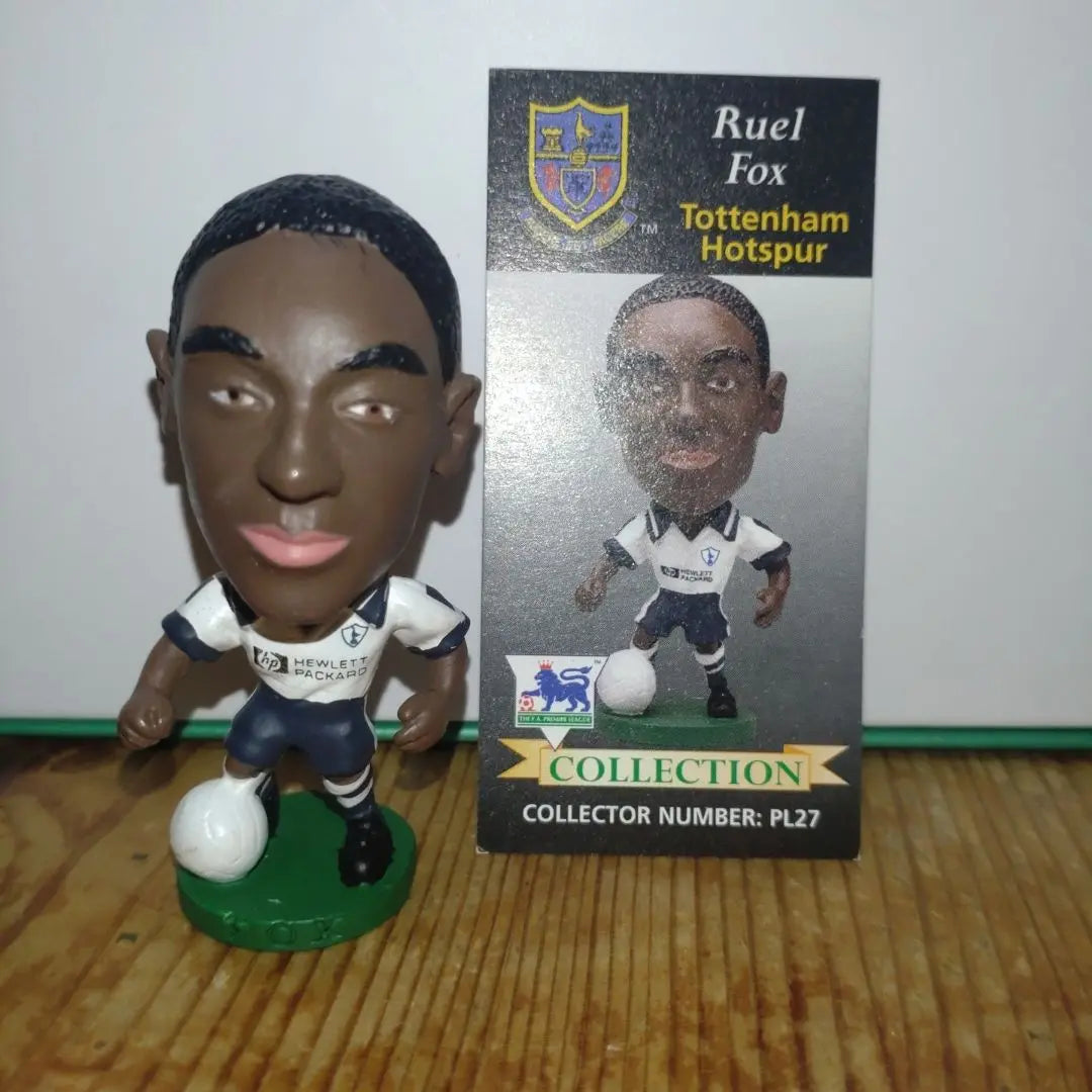 [Raro] Figura de fútbol de Ruel Fox del Tottenham Corinthian