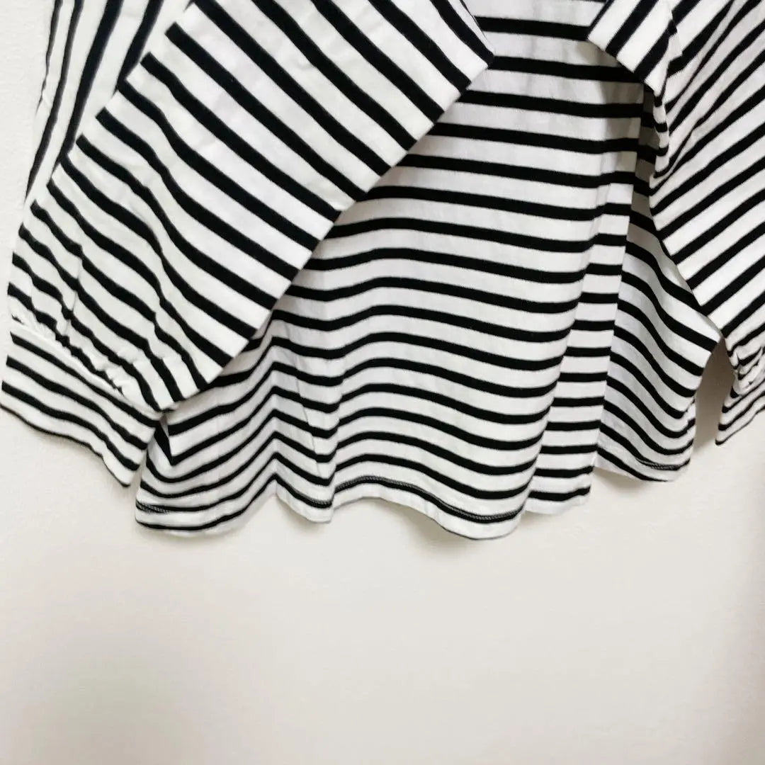 URBAN RESEARCH Long sleeve striped cut and sew