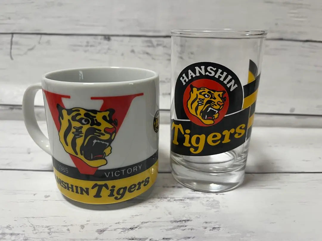 Hanshin Tigers 1985 Mug and Glass Set