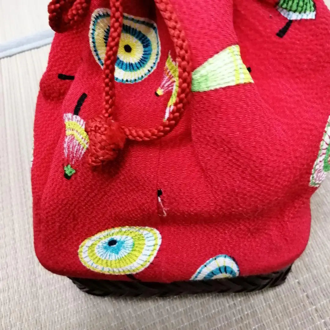 Bolsa con cordón para ceremonia de graduación, 21 Karahana, fondo de canasta rojo