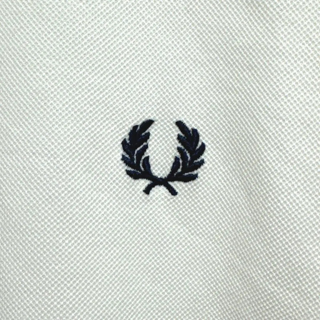 FRED PERRY Embroidered Short Sleeve T-shirt White S