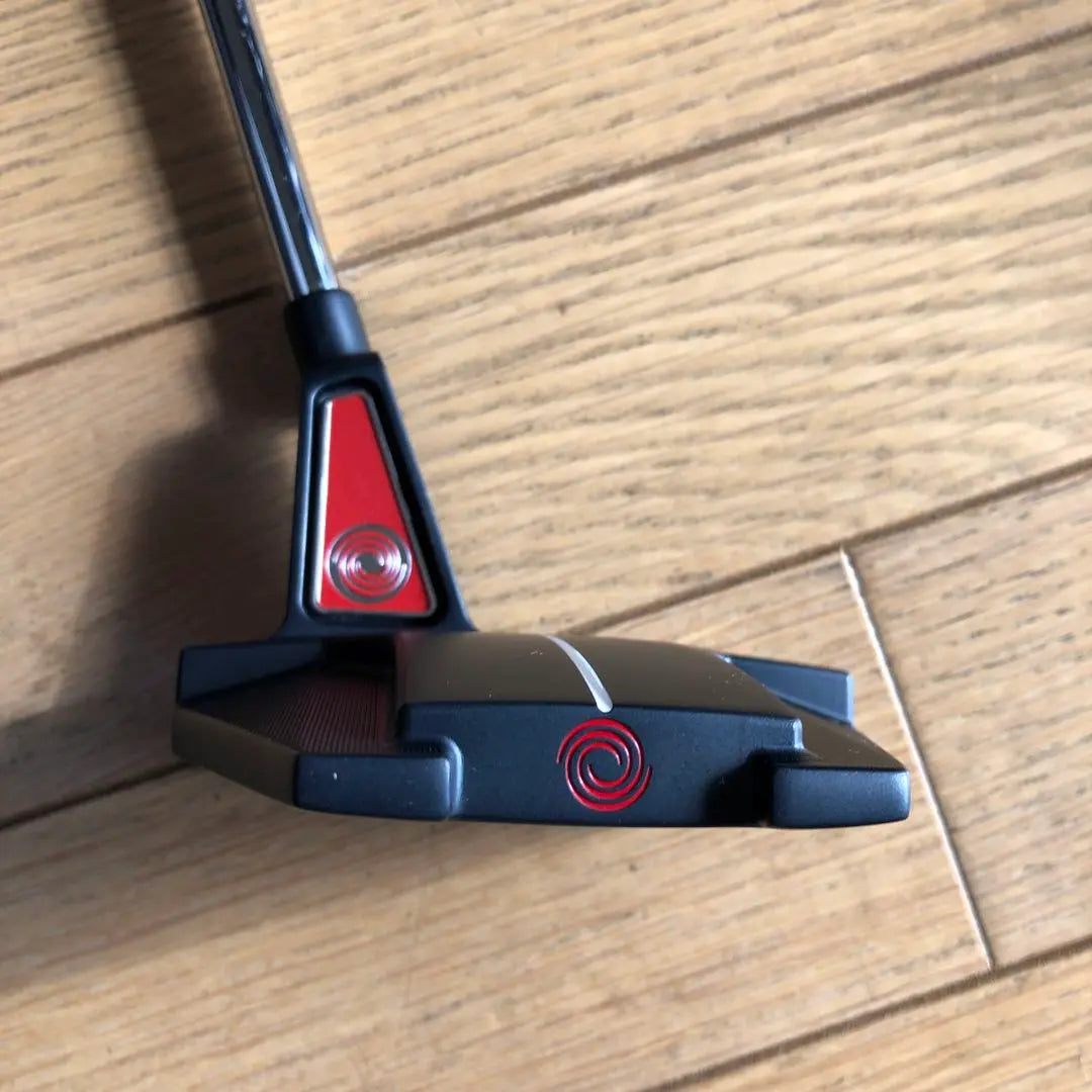 Putter Odyssey de 34 pulgadas (tipo mazo) con funda para la cabeza, casi sin uso