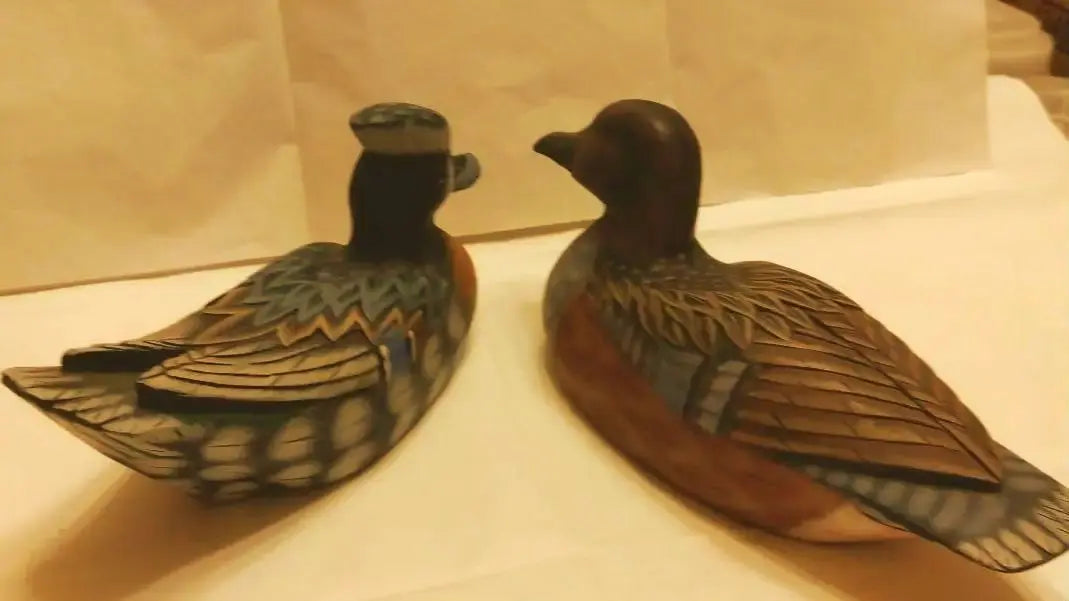 Camo figurine pair couple