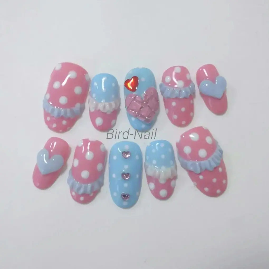 ① Palpalooza★Minnie-chan★Uñas con puntos