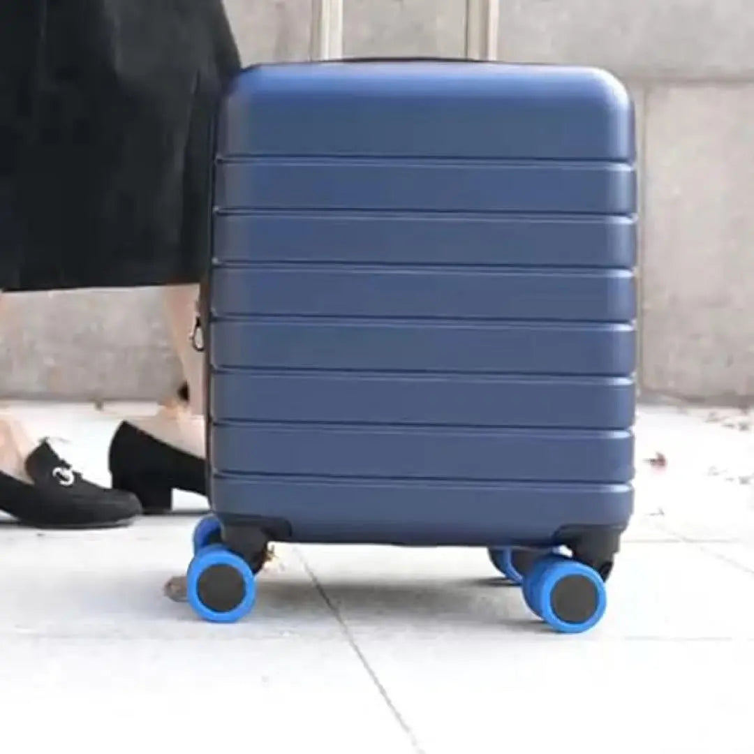 Suitcase Tire Covers 8 Silicone Covers for Baggage Wheels Blue