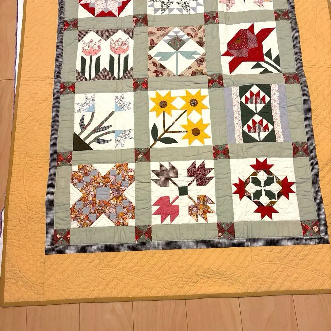 Tapiz de flores de patchwork hecho a mano, alto aprox. 132 cm x ancho aprox. 104 cm