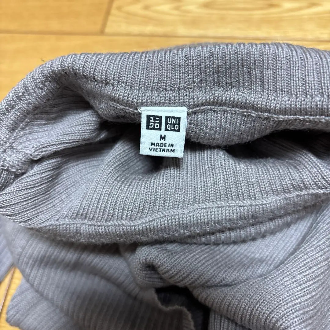 UNIQLO Uniqlo, Jersey de cuello alto acanalado, talla M para mujer