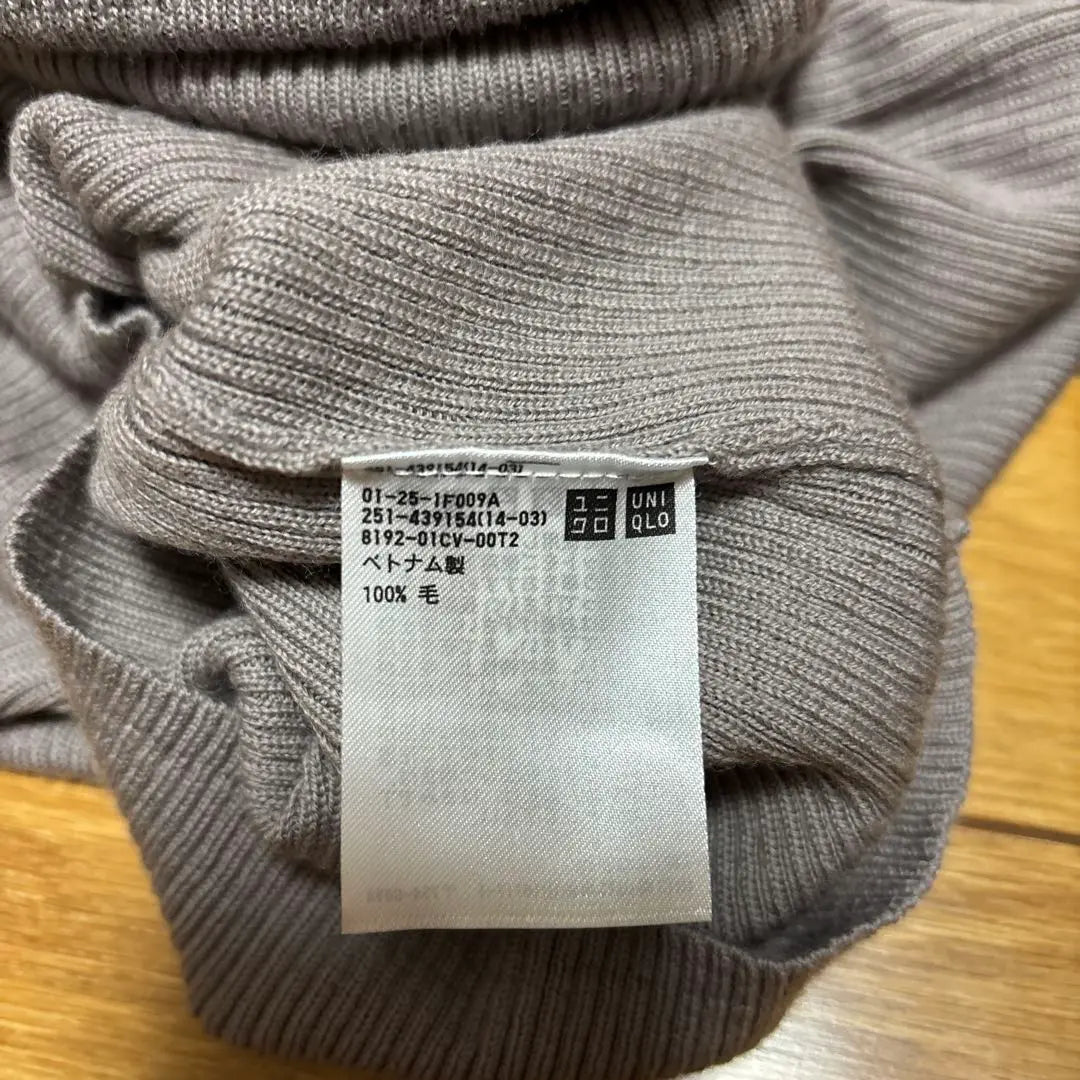 UNIQLO Uniqlo, Jersey de cuello alto acanalado, talla M para mujer