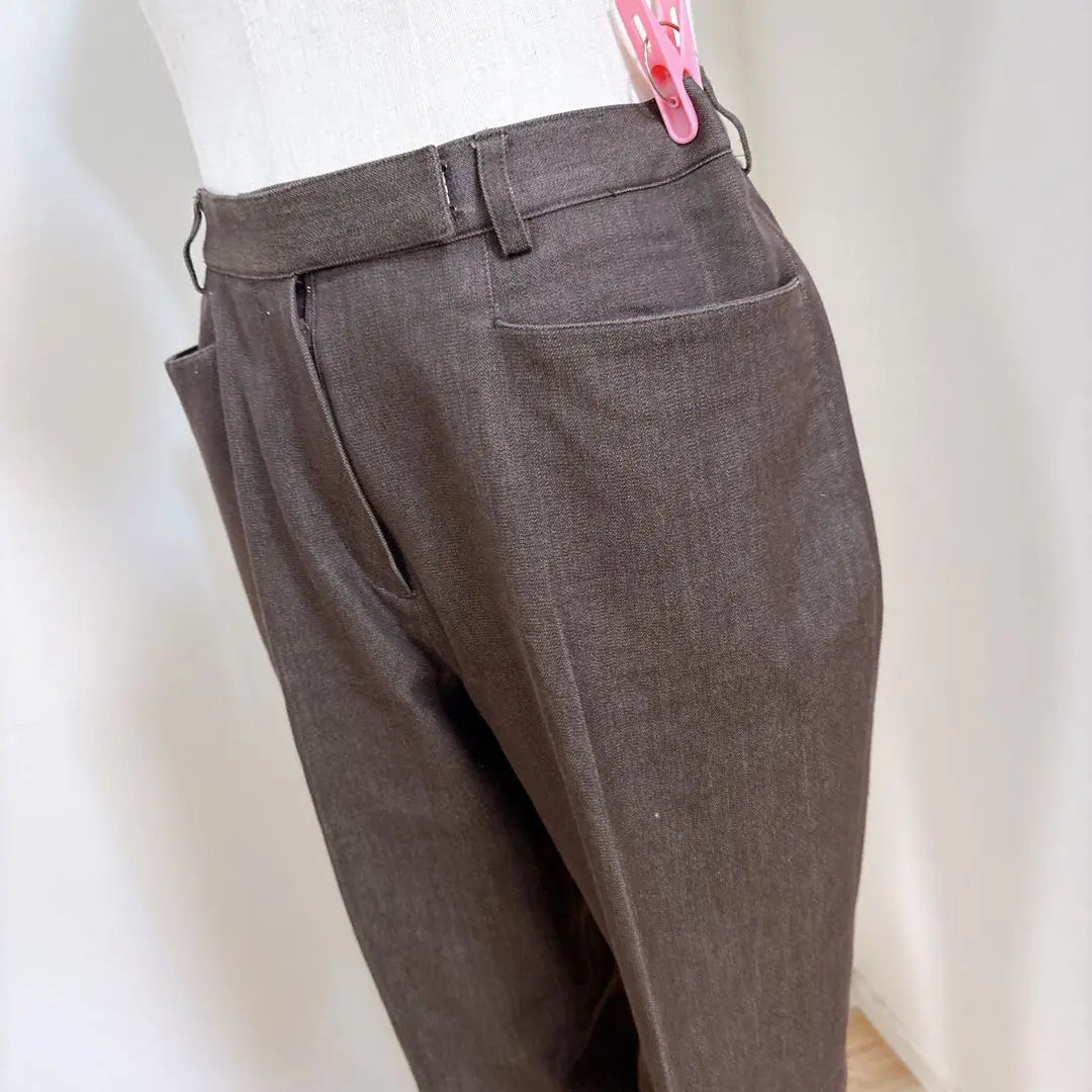 Victoria and Albert Made in Japan Formal, elegant, cropped slacks