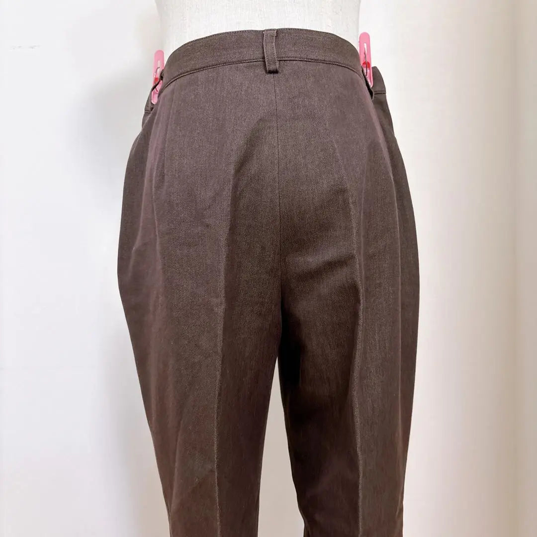 Victoria and Albert Made in Japan Formal, elegant, cropped slacks