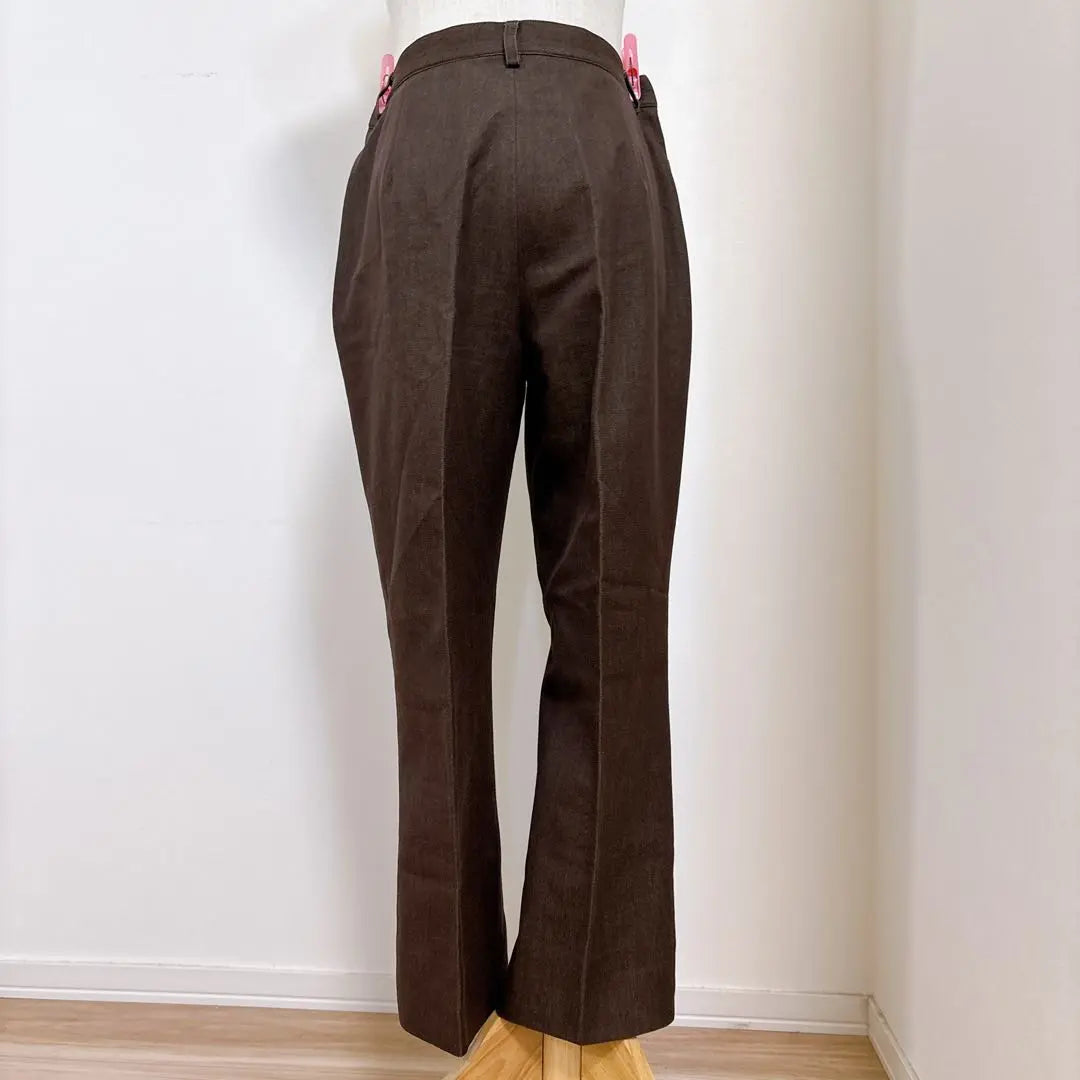 Victoria and Albert Made in Japan Formal, elegant, cropped slacks