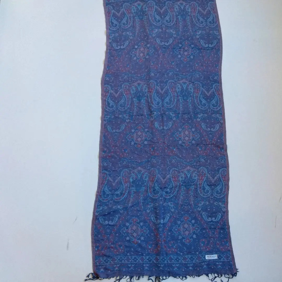 Good condition ✨Pashmina Paisley scarf Large stole High quality All-over pattern Fringe