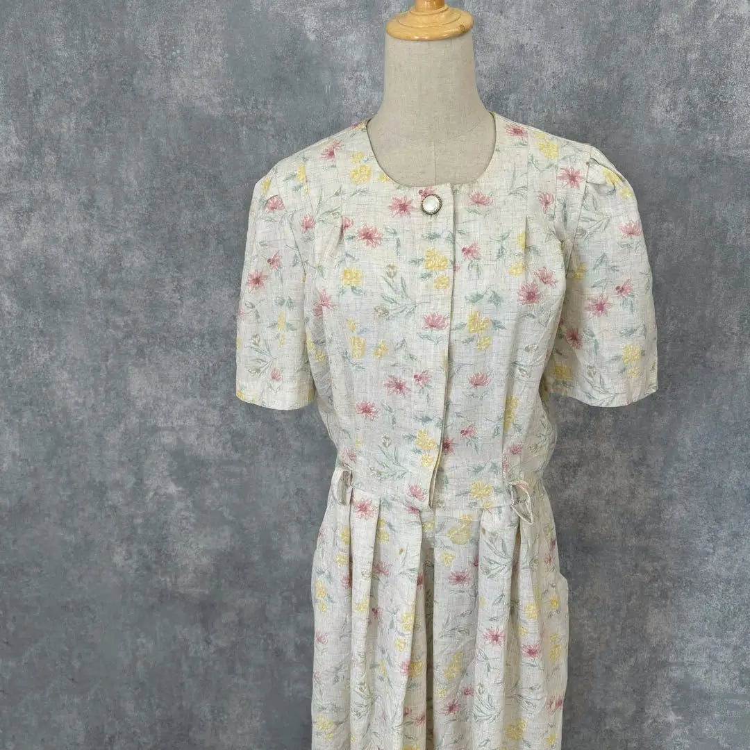 USA floral pattern dress, beautiful, elegant, equivalent to women's M