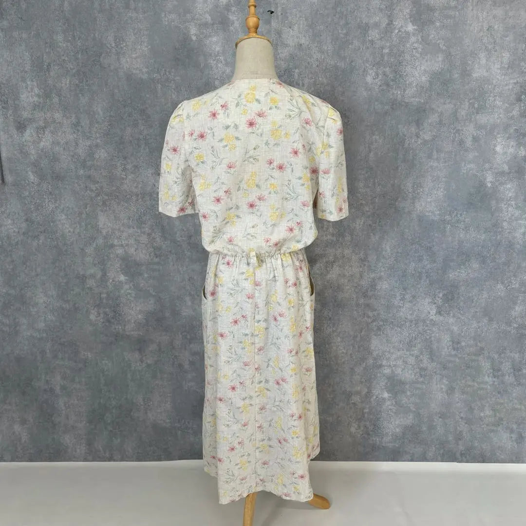 USA floral pattern dress, beautiful, elegant, equivalent to women's M