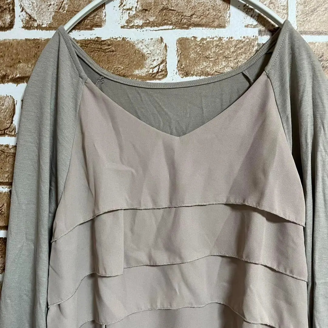 Diseño de mujer cortado y cosido beige talla F | レディース デザインカットソー ベージュ系 Fサイズ