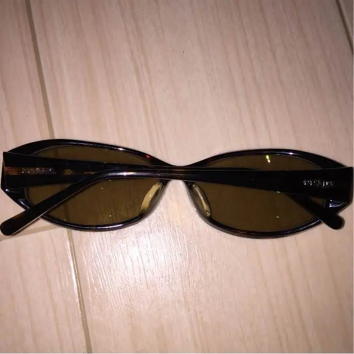 ★ PRADA sunglasses ★