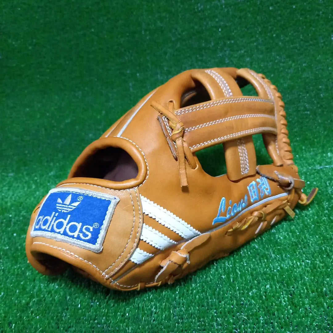 Adidas Hard Gloves Seibu Lions Tabuchi Koichi may be provided by professionals