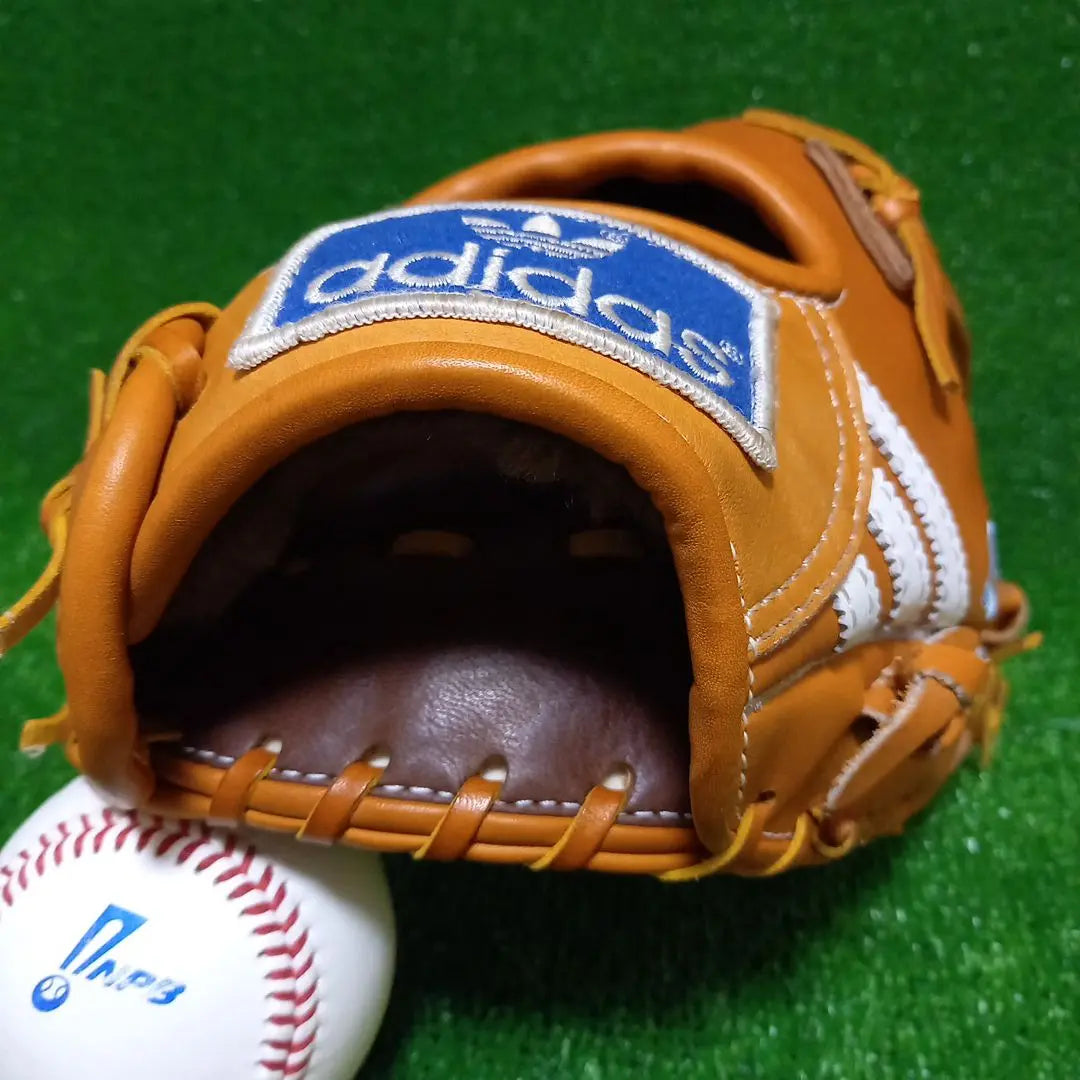 Adidas Hard Gloves Seibu Lions Tabuchi Koichi may be provided by professionals