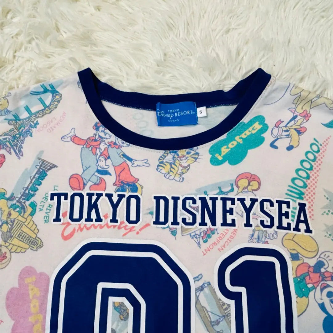 [Artículos populares] Camiseta con el personaje de Disney Sea de Disney Resort 01