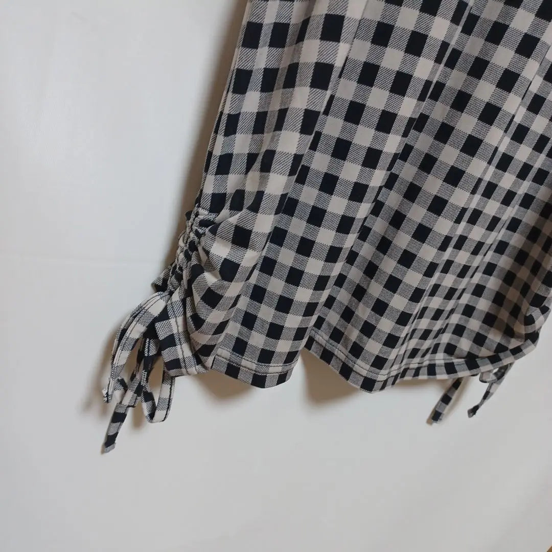 855 Gingham Check Pattern Tunic Top Black and White Body Covering Loose