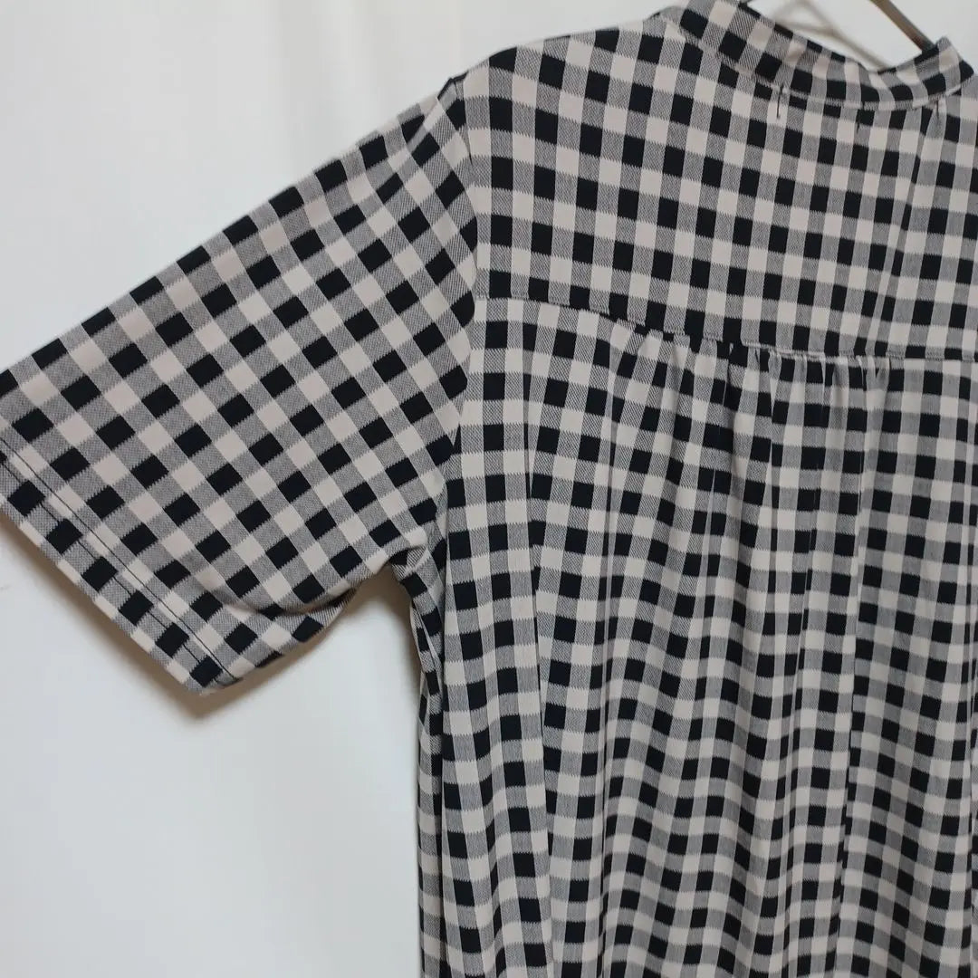 855 Gingham Check Pattern Tunic Top Black and White Body Covering Loose