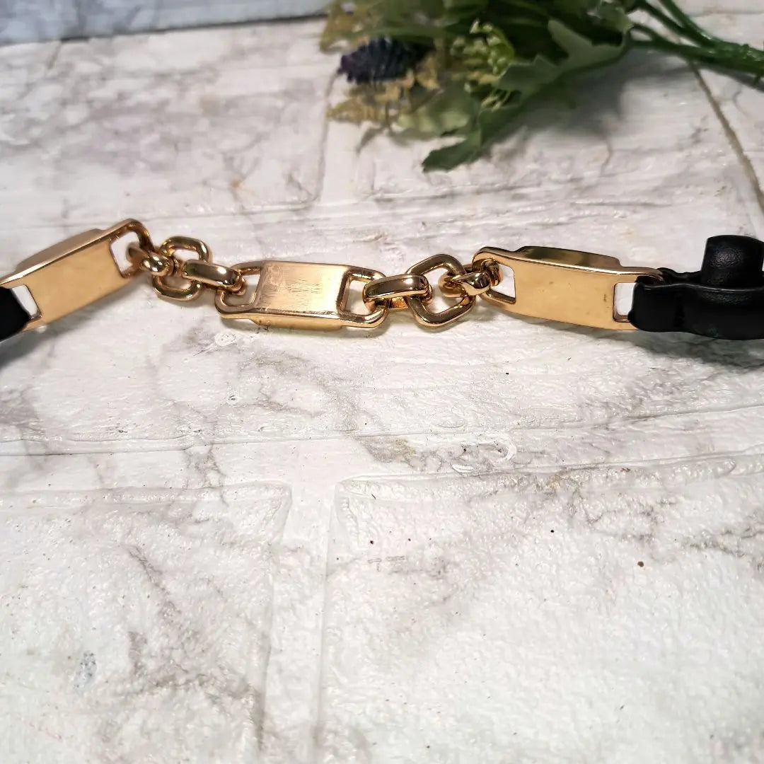 ✨ Beautiful condition✨ Wonderful✨ ZARA Chain Belt Black Leather Thin Belt 1cm