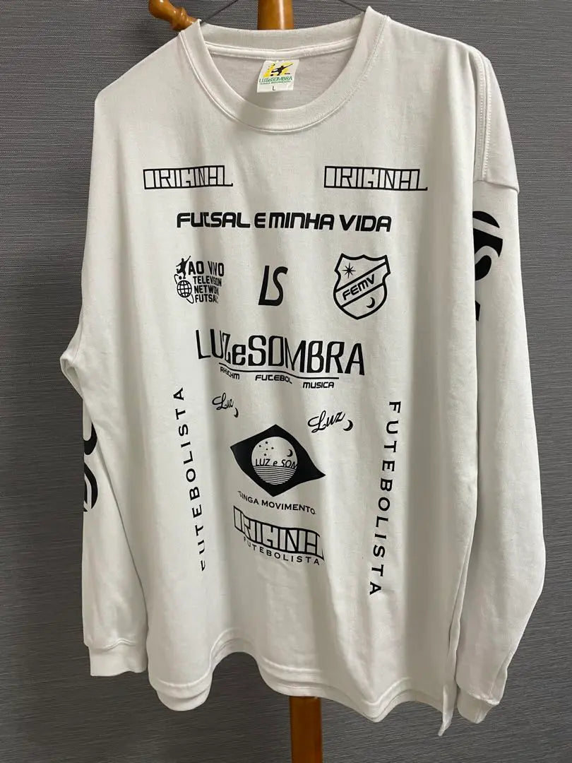 Luz e Sombra Futsal Long Sleeve T-Shirt L