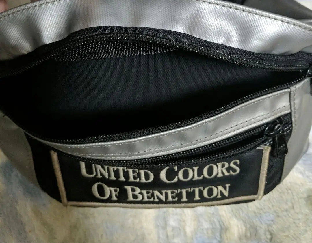 Bolso de cintura Benetton de los años 90 BENETTON F1