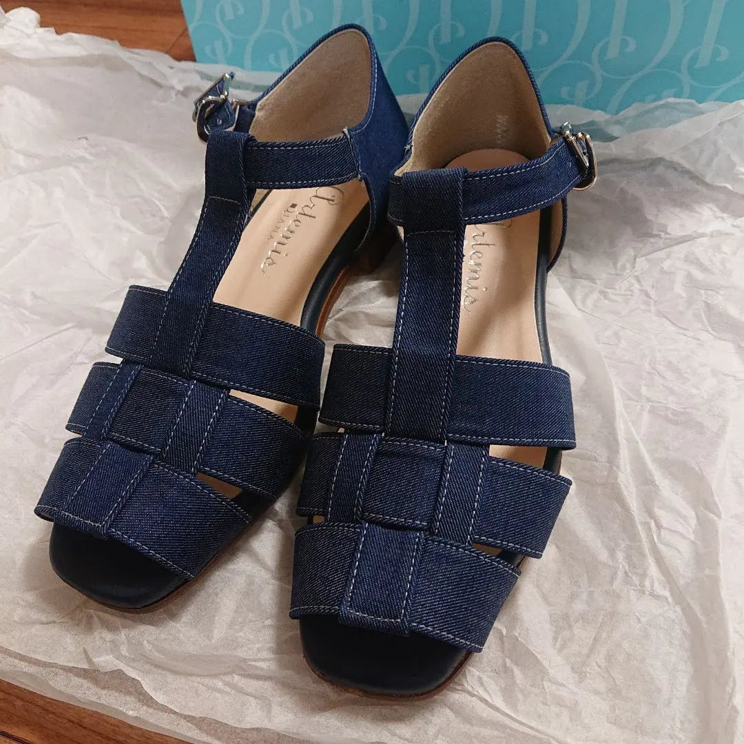 Artemis Diana Denim Sandals M