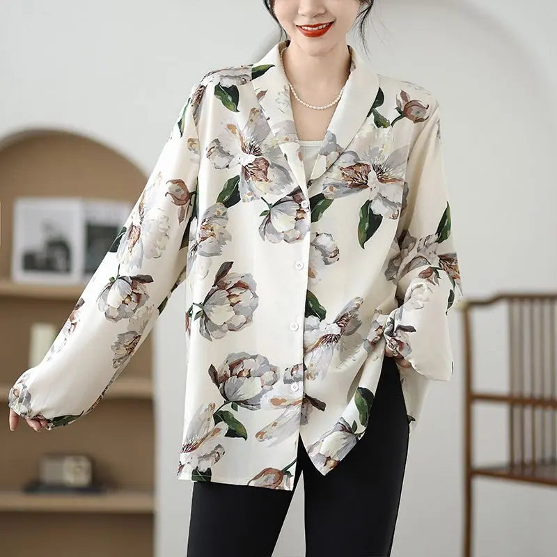 New ◎ Very popular print outerwear for commuting retro and relaxed buttons elegant