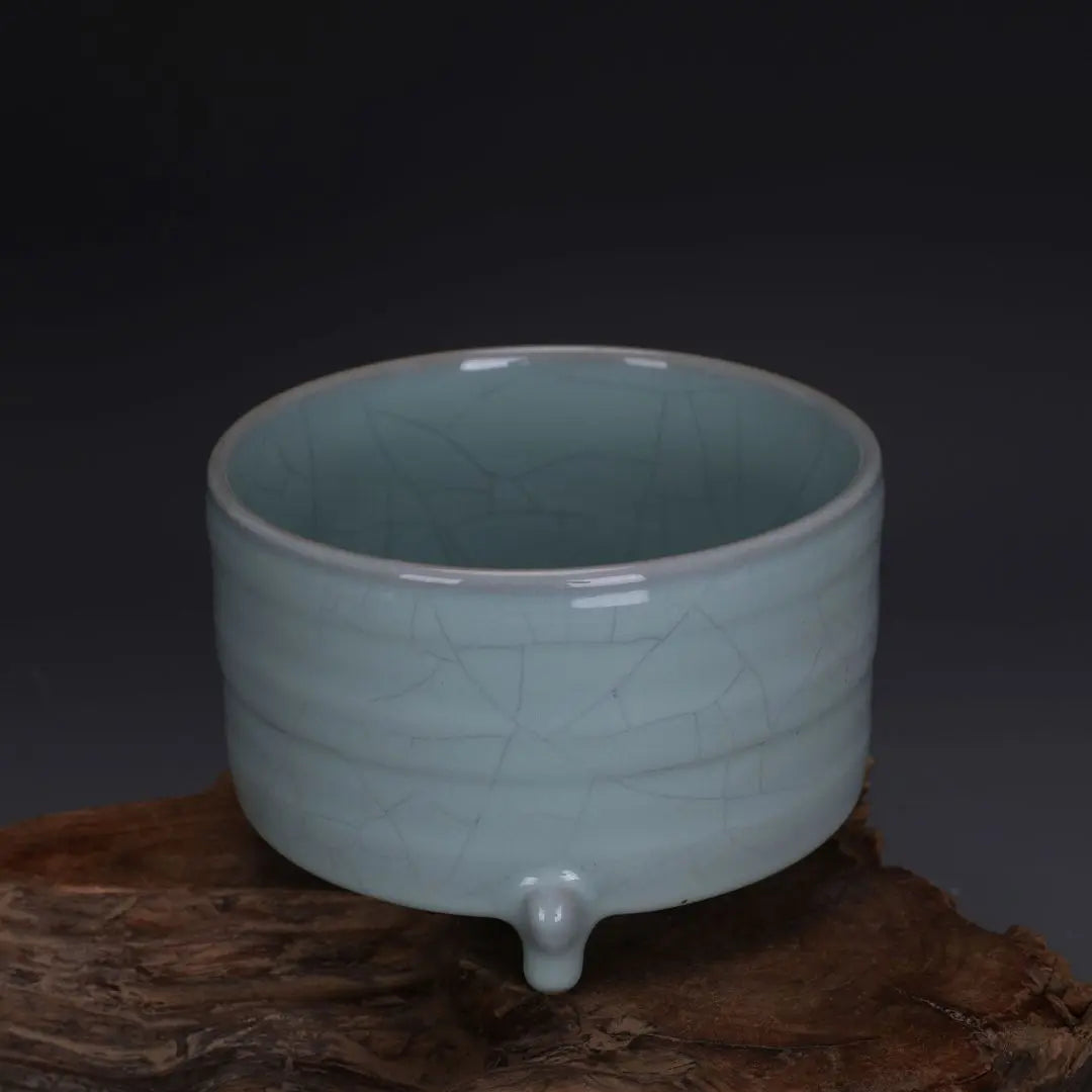 Song Ru Kiln Green Glaze Pier Engraving and Cursive Three-Book Incense Burner Jingdezhen Pottery Magnetic Decoration Modern Gongyun Pin Art Store