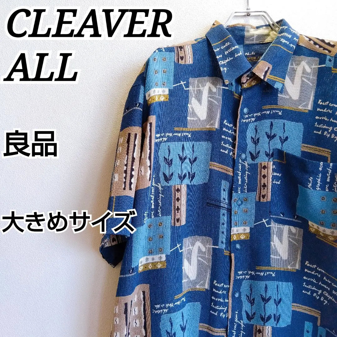 Good condition ✨Cleverool Short-sleeved shirt All-over pattern Large English lettering Made in Japan