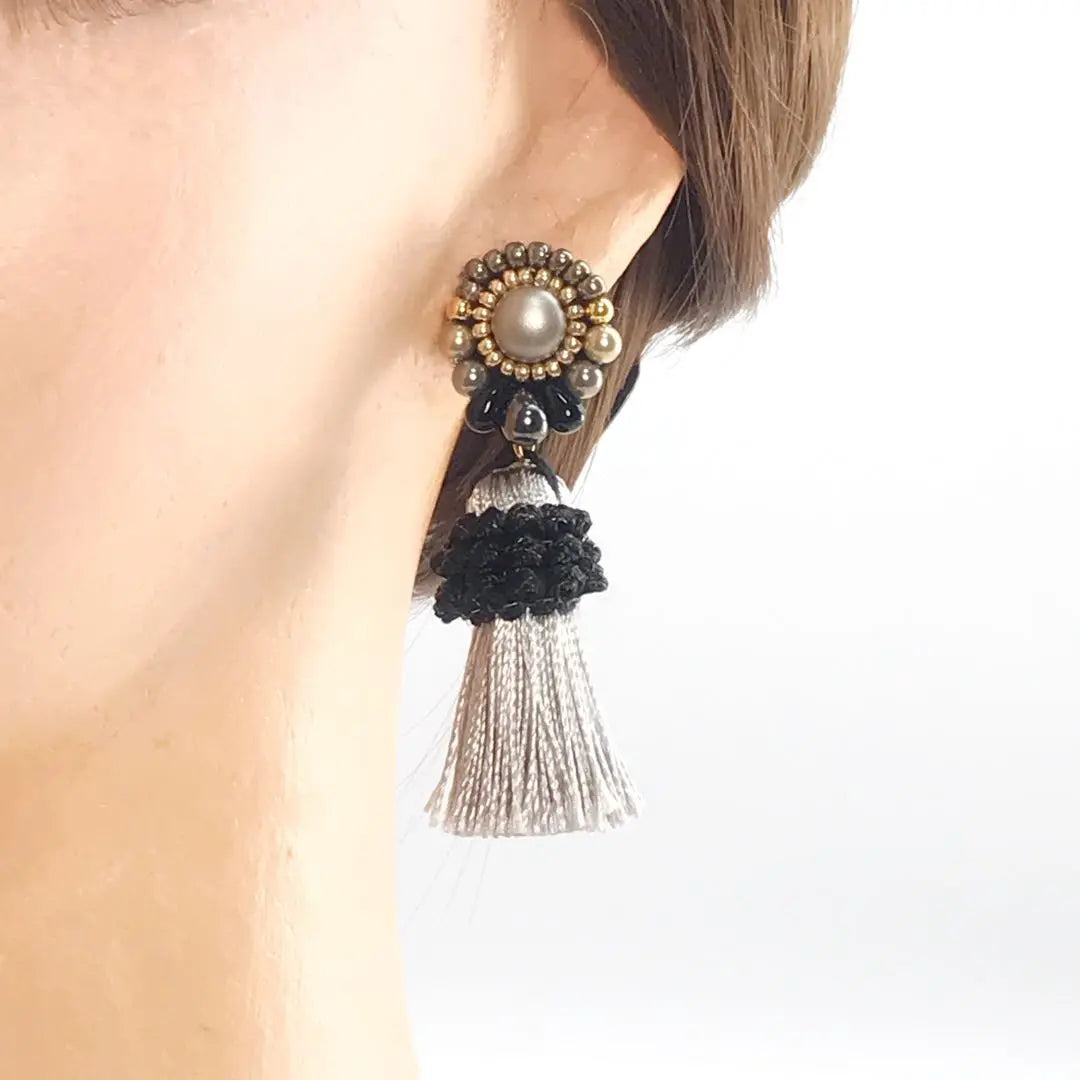 845 Handmade Earrings Beaded Embroidered Grey Black Tassel