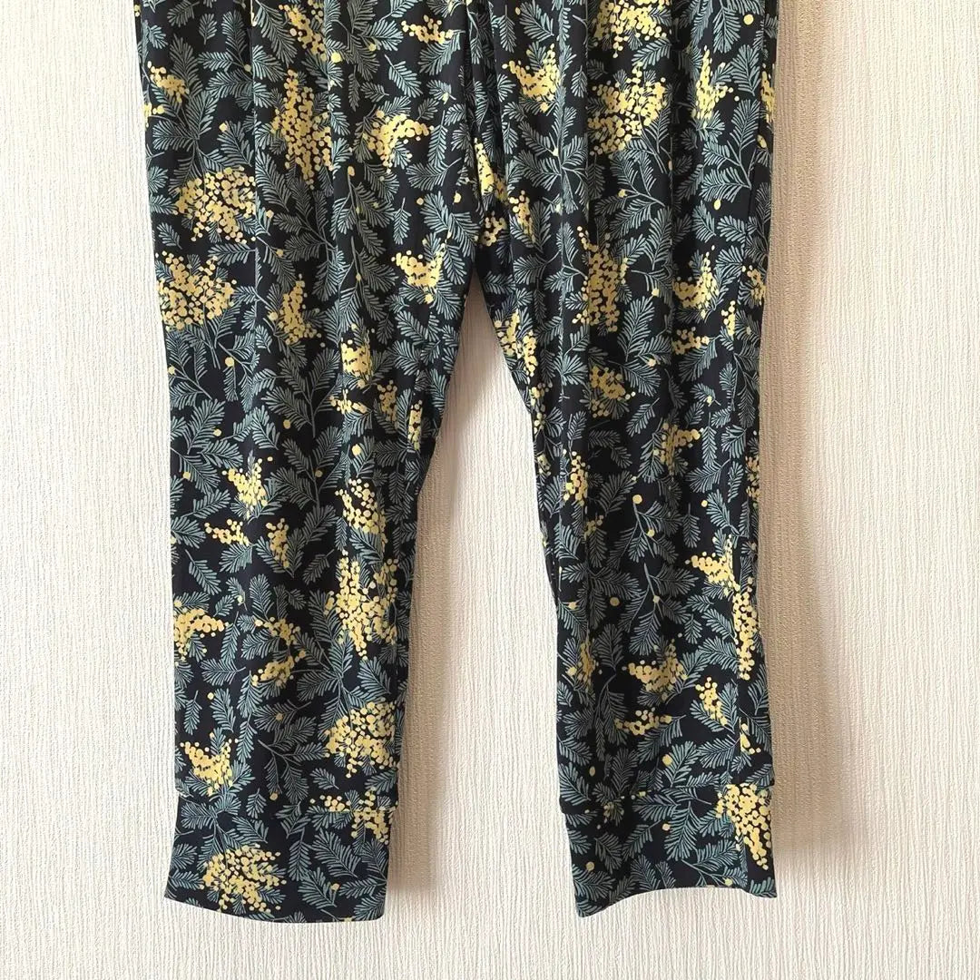 [Rib -in Comfort] LIVE IN COMFORT Flower Pattern Sportwear LL Black | 【リブインコンフォート】Live in Comfort花柄スポーツウェア LL黒