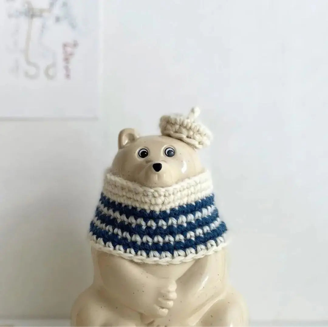 Set of poncho and beret navy blue sirkuma piggy bank changing clothes Northern Europe | ポンチョとベレー帽のセット　紺　しろくま貯金箱　お着替え　北欧