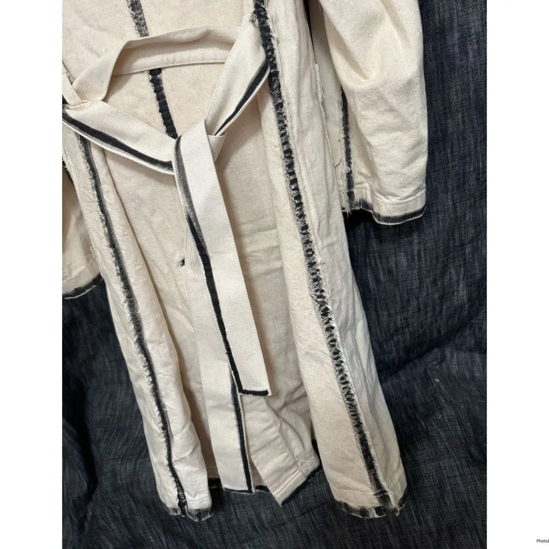 Regular price: 103,400 yen KHOKI Line Paint Trench Coat 1 Raul