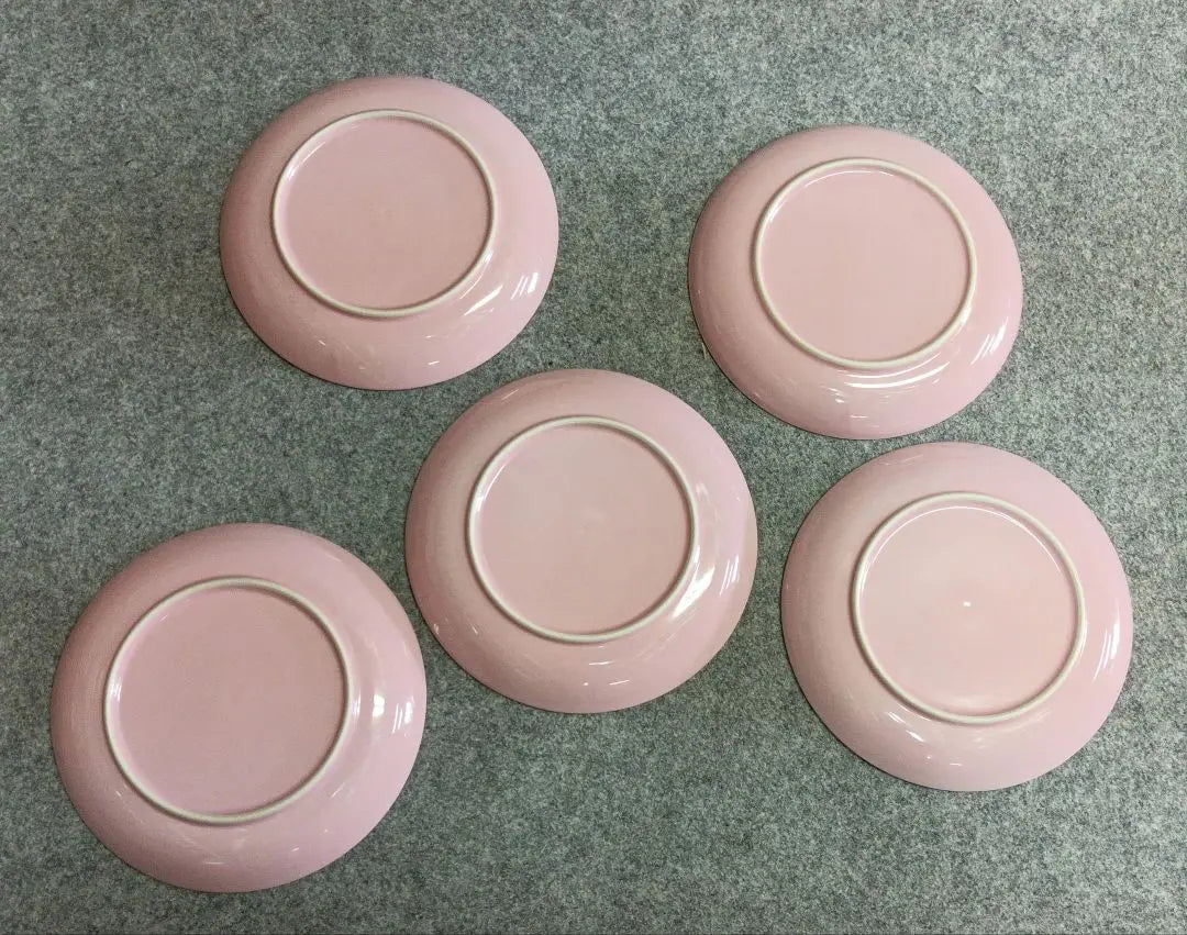 5 pink color 19cm plates