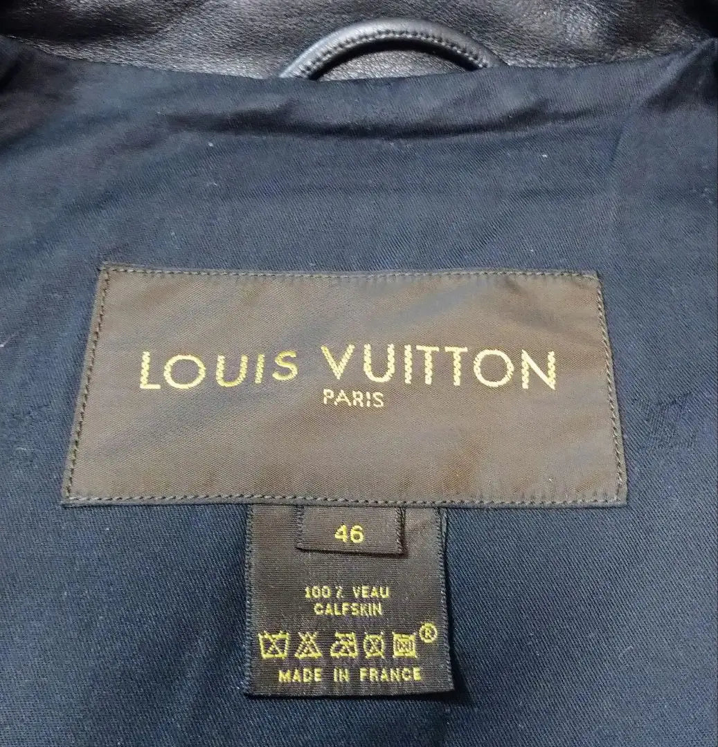 Louis Vuitton Chaqueta de cuero Curf con múltiples bolsillos con cremallera Negro 46 | ルイヴィトン カーフレザージャケット 46